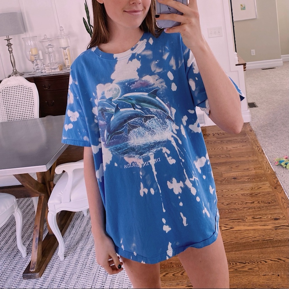 ☼Vintage Tie Dye Dolphin Tee☼